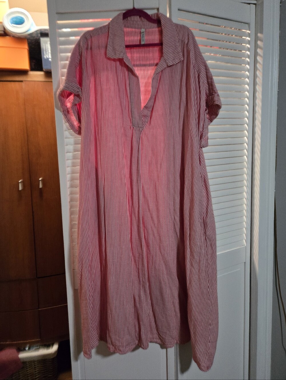 Red & White Striped Women's Maxi Shirt Dress